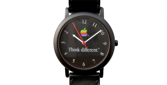 Я бы сделал крутящийся циферблат и статичные стрелки :)